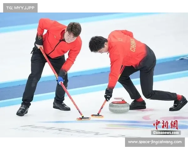 中国冰壶男队费学清李智超落泪,两人将迎首次冬奥之旅 中国冰壶男队费学清李智超落泪,两人将迎首次冬奥之旅