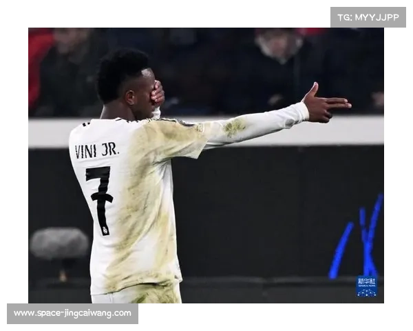 亚特兰大1-0小胜罗马，斯卡尔维尼制胜球助球队紧追前四